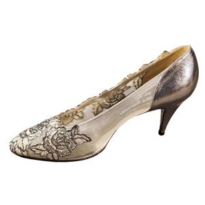 Vintage Stuart Weitzman Mr Seymour Shoes Womens 8.5 Lace Bridal Pumps